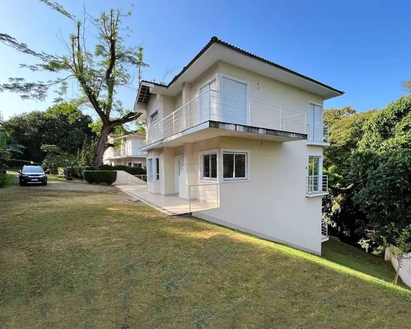 Sobrado com 4 quartos à venda e para alugar, 1015m2 em Chácara Santa Lúcia, Carapicuiba - SP - imagem 3 Foto 3 de Sobrado com 4 quartos à venda e para alugar, 1015m2 em Chácara Santa Lúcia, Carapicuiba - SP