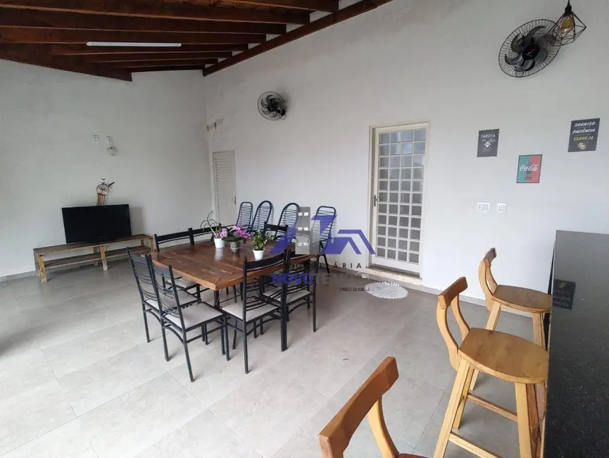 Foto 7 de Casa com 3 quartos à venda, 560m2 em Centro, Guararapes - SP