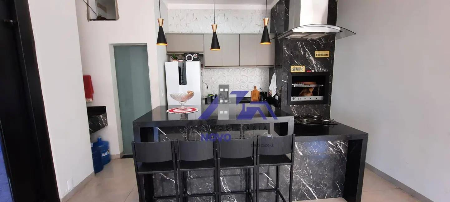 Foto 7 de Casa com 2 quartos à venda, 262m2 em Guararapes - SP