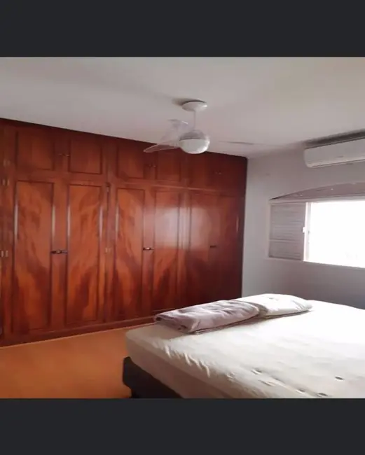 Casa com 4 quartos à venda, 300m2 em Santana, Aracatuba - SP - imagem 8 Foto 8 de Casa com 4 quartos à venda, 300m2 em Santana, Aracatuba - SP