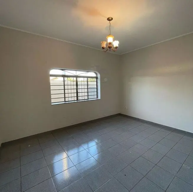 Sobrado com 4 quartos à venda, 537m2 em Paraíso, Aracatuba - SP - imagem 9 Foto 9 de Sobrado com 4 quartos à venda, 537m2 em Paraíso, Aracatuba - SP