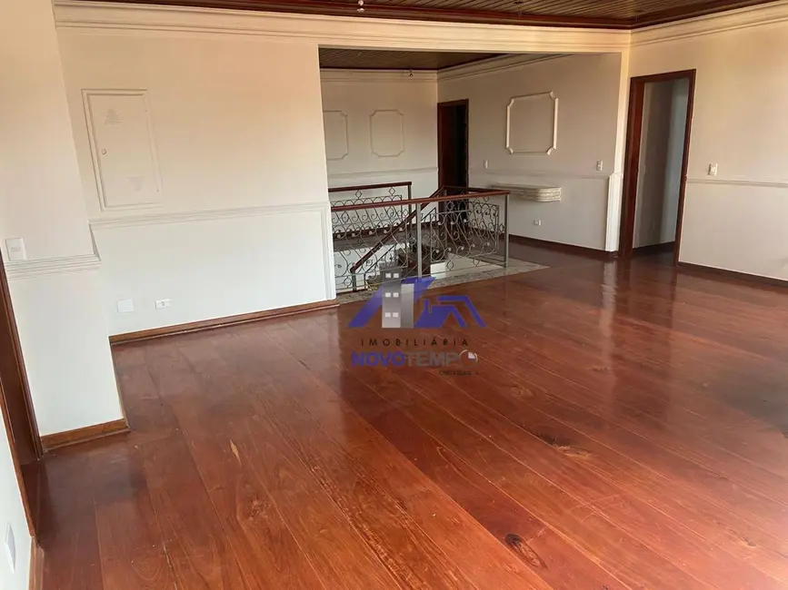 Foto 9 de Sobrado com 4 quartos à venda, 700m2 em Santana De Parnaiba - SP