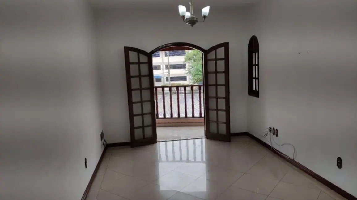 Foto 2 de Casa com 3 quartos à venda, 300m2 em Vila São Silvestre, Barueri - SP