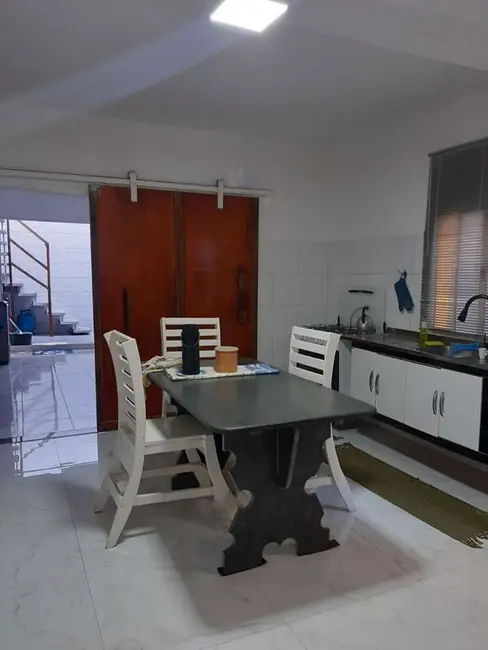 Foto 5 de Sobrado com 2 quartos à venda, 125m2 em Jardim do Líbano, Barueri - SP