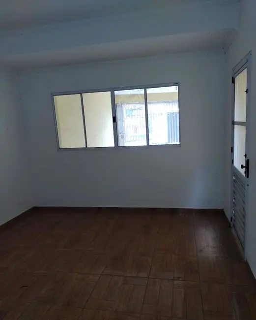 Sobrado com 3 quartos à venda e para alugar, 125m2 em Vila Engenho Novo, Barueri - SP - imagem 4 Foto 4 de Sobrado com 3 quartos à venda e para alugar, 125m2 em Vila Engenho Novo, Barueri - SP