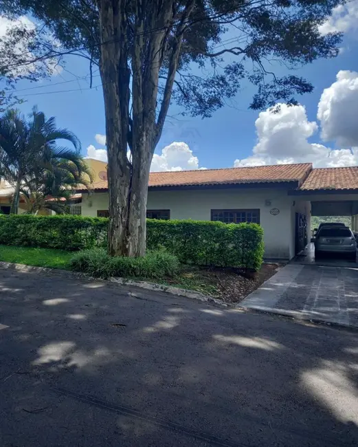 Foto 1 de Sobrado com 3 quartos à venda, 525m2 em São Fernando Residência, Barueri - SP