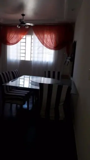 Foto 2 de Apartamento com 3 quartos à venda, 80m2 em Ipanema, Aracatuba - SP