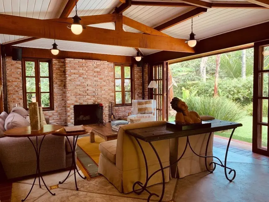 Casa de Condomínio com 3 quartos à venda, 1488m2 em Palos Verdes, Carapicuiba - SP - imagem 4 Foto 4 de Casa de Condomínio com 3 quartos à venda, 1488m2 em Palos Verdes, Carapicuiba - SP