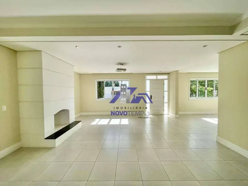 Foto 8 de Sobrado com 4 quartos à venda, 500m2 em Golf Gardens, Carapicuiba - SP