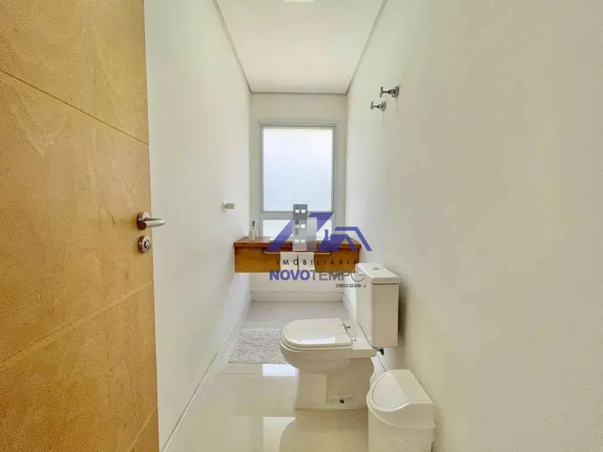 Sobrado com 4 quartos à venda, 510m2 em Aldeia da Fazendinha, Carapicuiba - SP - imagem 7 Foto 7 de Sobrado com 4 quartos à venda, 510m2 em Aldeia da Fazendinha, Carapicuiba - SP