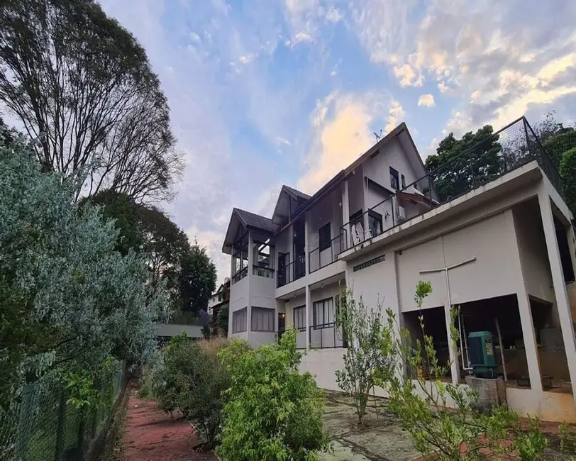 Foto 4 de Sobrado com 3 quartos à venda, 2450m2 em Jardim Mediterrâneo, Cotia - SP