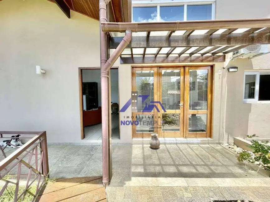 Foto 5 de Sobrado com 4 quartos à venda, 1205m2 em Embu Das Artes - SP