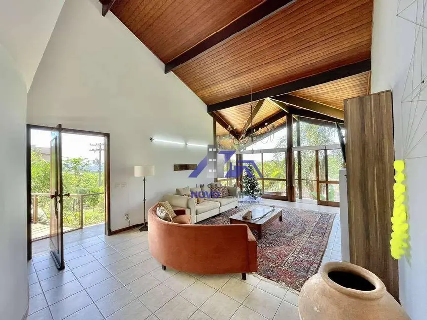 Foto 6 de Sobrado com 4 quartos à venda, 1205m2 em Embu Das Artes - SP