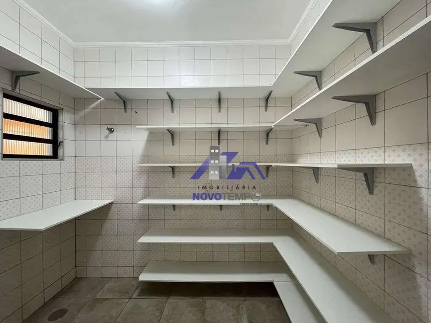 Foto 9 de Sobrado com 5 quartos à venda, 625m2 em São Fernando Residência, Barueri - SP