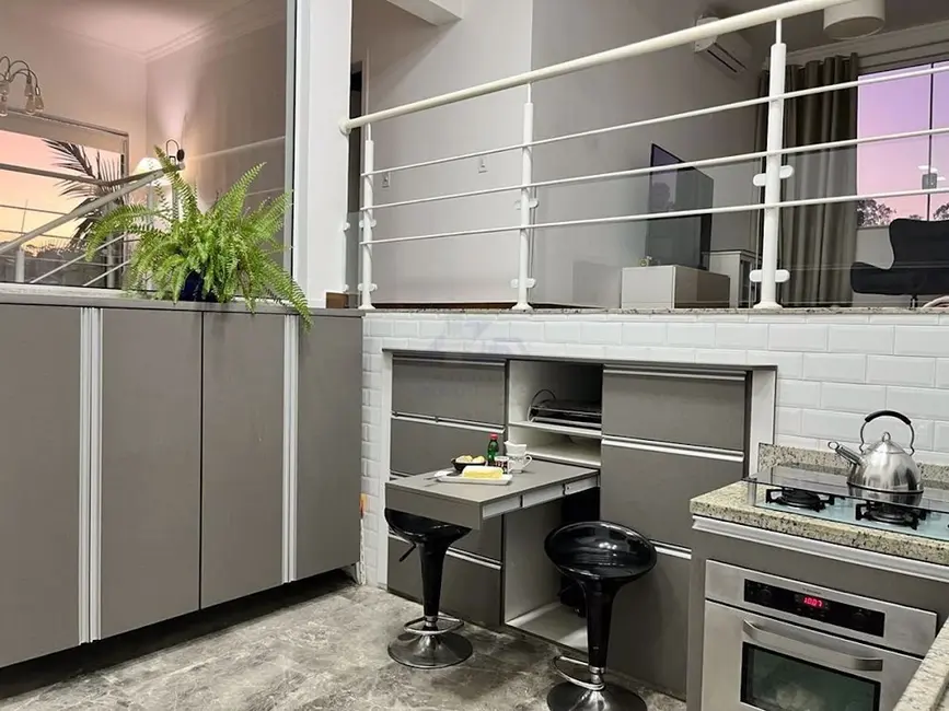 Foto 8 de Sobrado com 3 quartos à venda, 360m2 em Residencial dos Lagos, Cotia - SP