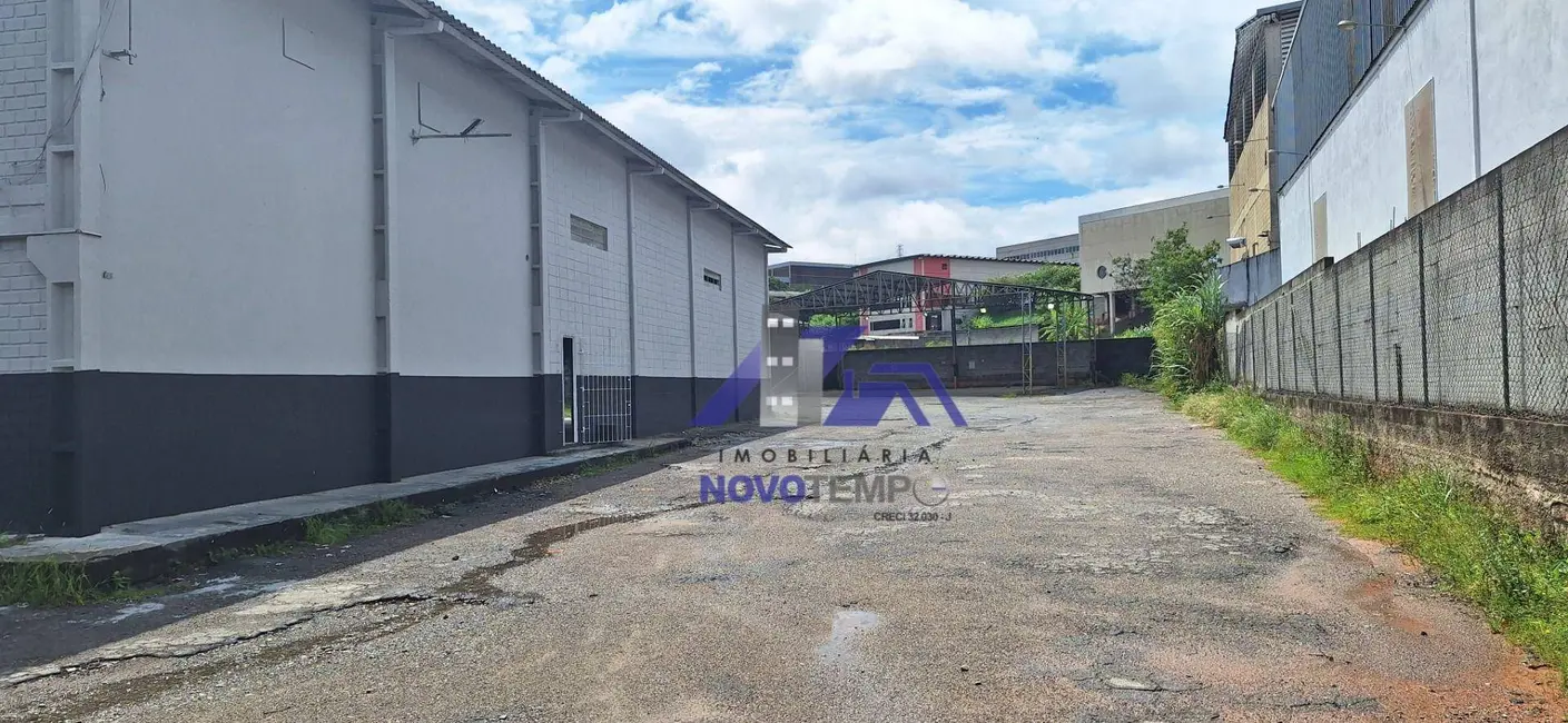 Armazém / Galpão para alugar, 1374m2 em Tamboré, Barueri - SP - imagem 3 Foto 3 de Armazém / Galpão para alugar, 1374m2 em Tamboré, Barueri - SP
