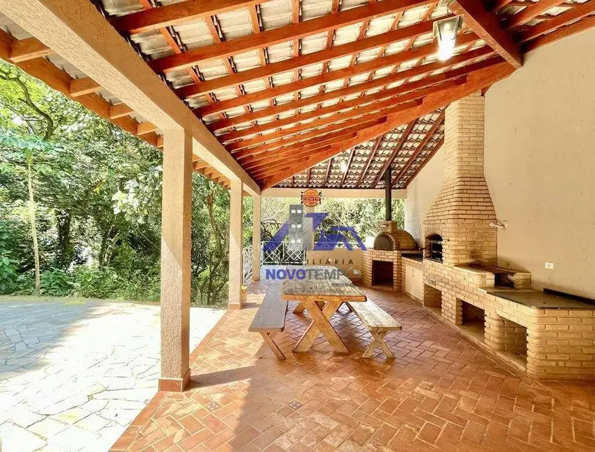 Foto 9 de Sobrado com 4 quartos à venda, 1044m2 em Nova Higienópolis, Jandira - SP