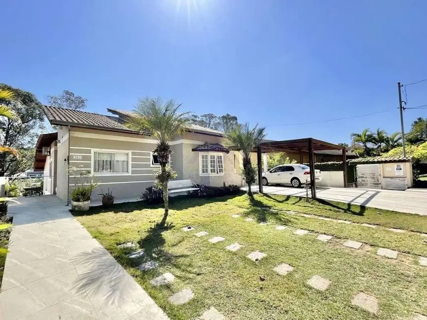 Foto 3 de Sobrado com 5 quartos à venda, 1016m2 em Jardim do Golf I, Jandira - SP