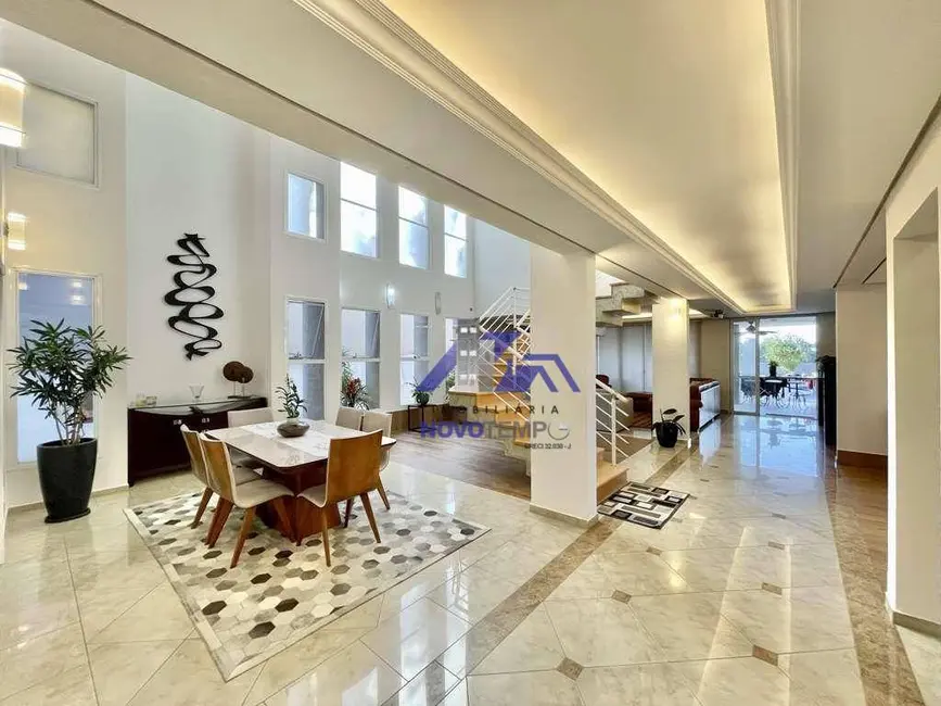 Foto 8 de Sobrado com 3 quartos à venda, 810m2 em Nova Higienópolis, Jandira - SP