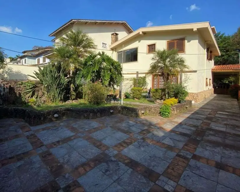 Foto 1 de Sobrado com 4 quartos à venda, 492m2 em São Paulo II, Cotia - SP