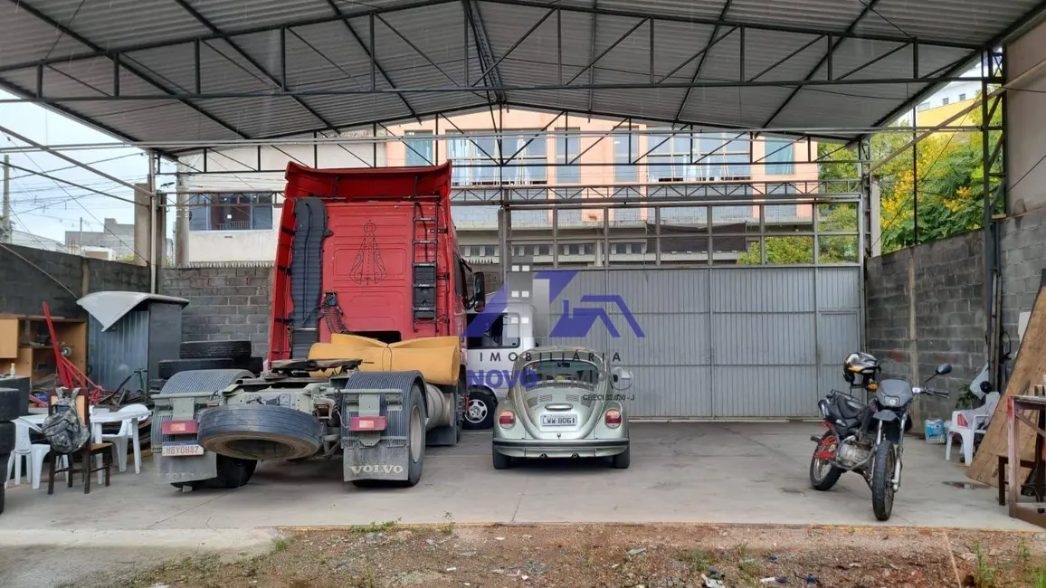 Foto 3 de Terreno / Lote à venda, 375m2 em Vila do Conde, Barueri - SP