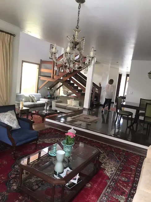 Foto 2 de Sobrado com 4 quartos à venda, 420m2 em Santana De Parnaiba - SP