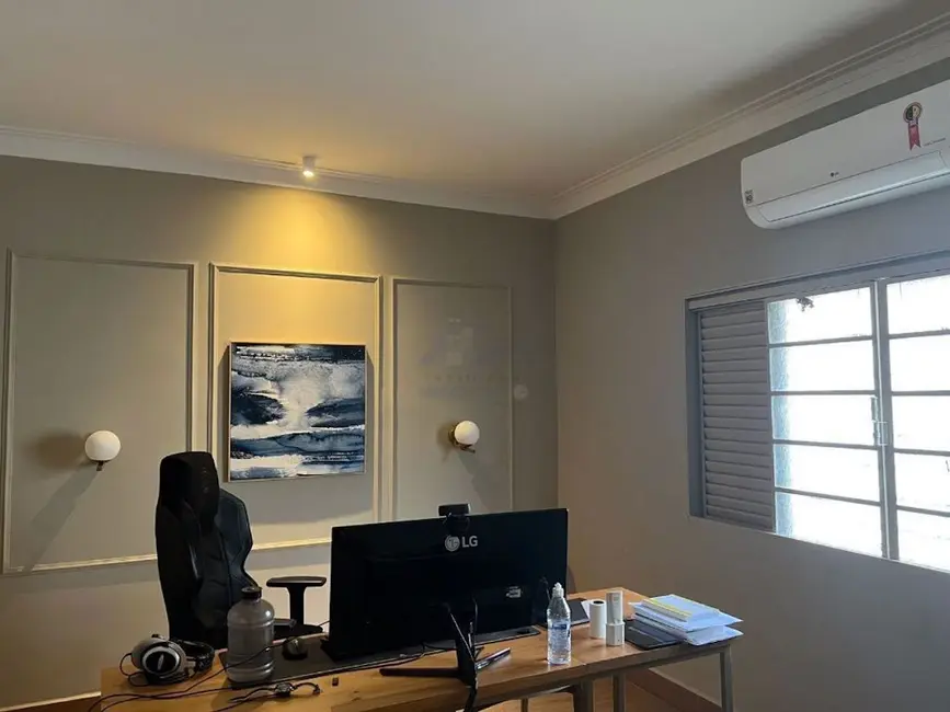 Casa com 3 quartos à venda, 250m2 em Planalto, Aracatuba - SP - imagem 7 Foto 7 de Casa com 3 quartos à venda, 250m2 em Planalto, Aracatuba - SP