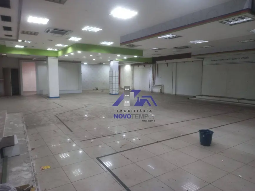 Loja para alugar, 511m2 em Jardim Regina Alice, Barueri - SP - imagem 9 Foto 9 de Loja para alugar, 511m2 em Jardim Regina Alice, Barueri - SP