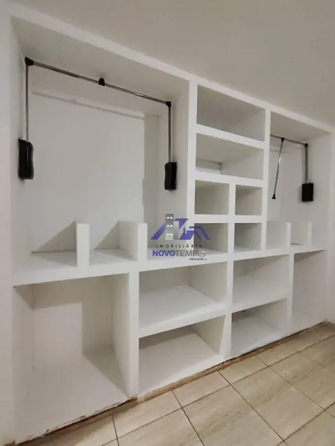 Foto 9 de Casa com 5 quartos à venda e para alugar, 1800m2 em Três Montanhas, Osasco - SP