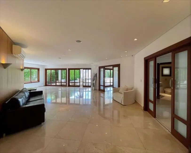 Foto 5 de Sobrado com 5 quartos à venda, 1315m2 em São Paulo II, Cotia - SP