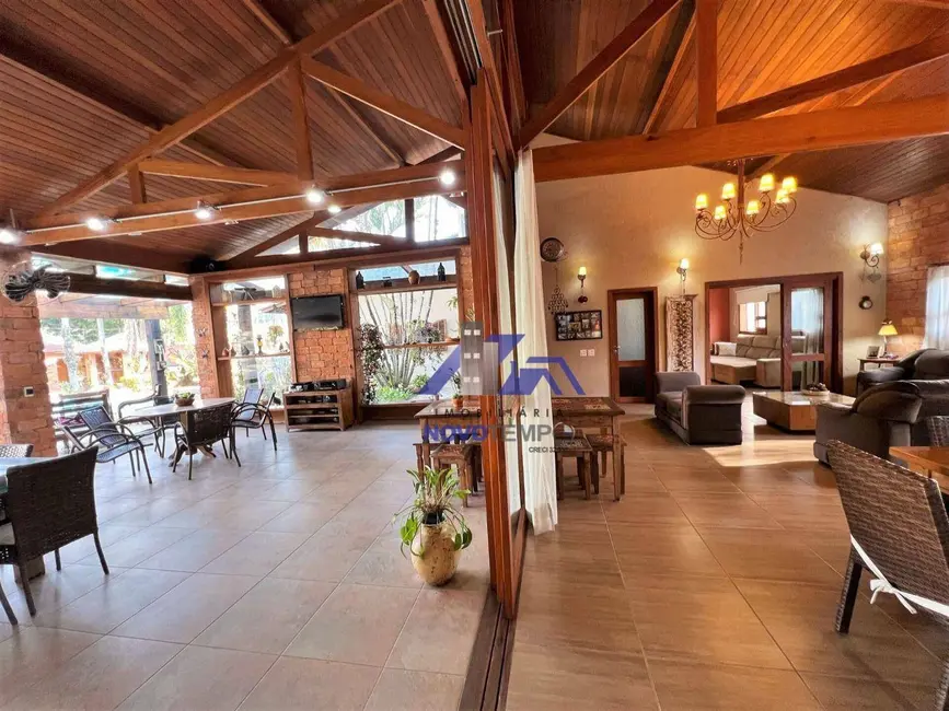 Foto 6 de Casa de Condomínio com 5 quartos à venda, 2000m2 em Parque Dom Henrique, Cotia - SP