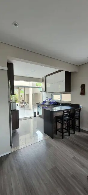 Foto 7 de Casa de Condomínio com 3 quartos à venda, 360m2 em Sítio do Morro, Santana De Parnaiba - SP