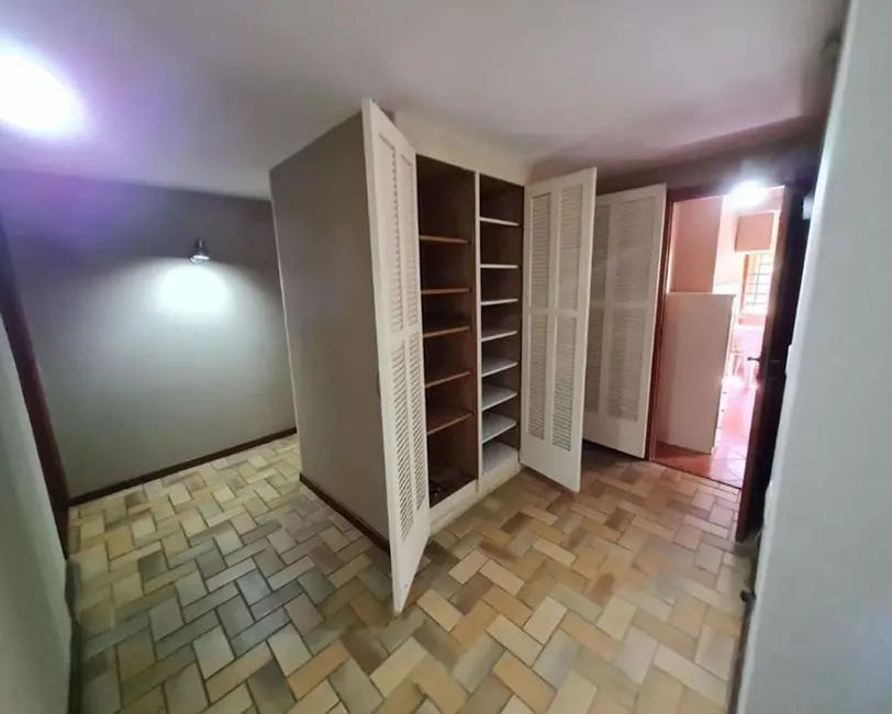 Foto 5 de Casa com 3 quartos à venda, 2488m2 em Vila Santo Antônio, Cotia - SP