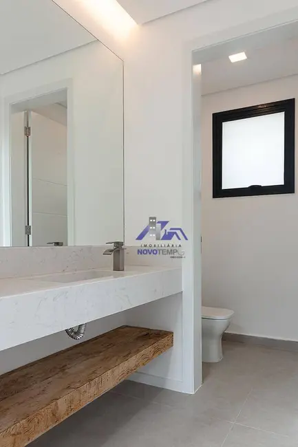 Foto 7 de Sobrado com 4 quartos à venda, 420m2 em Santana De Parnaiba - SP