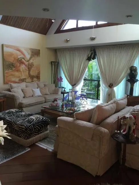 Foto 4 de Sobrado com 4 quartos à venda, 956m2 em Morada dos Pássaros, Barueri - SP