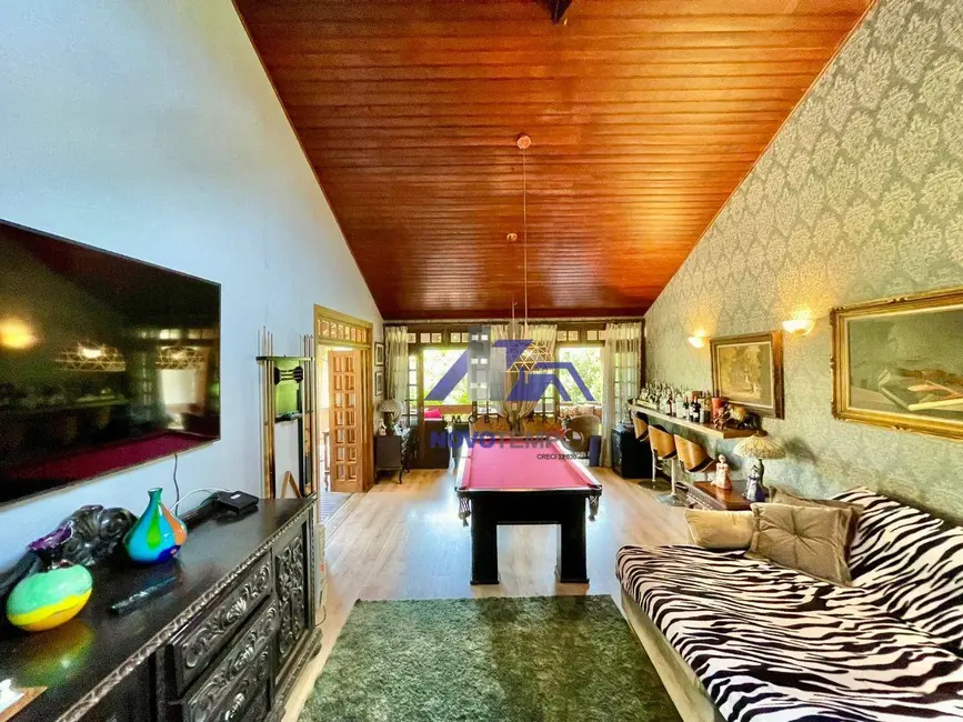 Foto 4 de Sobrado com 4 quartos à venda, 1012m2 em Palos Verdes, Cotia - SP