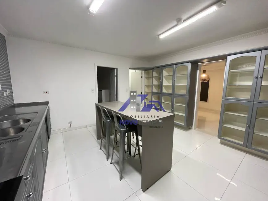 Foto 7 de Sobrado com 4 quartos para alugar, 360m2 em Santana De Parnaiba - SP