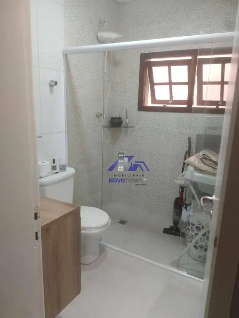 Sobrado com 3 quartos à venda, 125m2 em Jardim Tupanci, Barueri - SP - imagem 6 Foto 6 de Sobrado com 3 quartos à venda, 125m2 em Jardim Tupanci, Barueri - SP