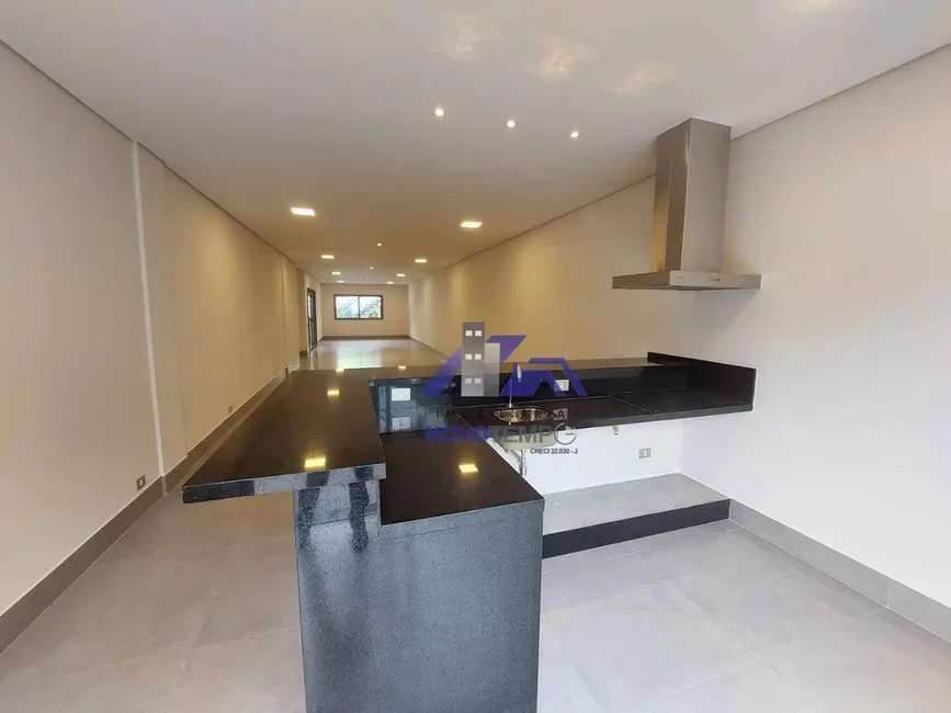 Casa de Condomínio com 4 quartos à venda, 1520m2 em Alphaville Empresarial, Barueri - SP - imagem 7 Foto 7 de Casa de Condomínio com 4 quartos à venda, 1520m2 em Alphaville Empresarial, Barueri - SP