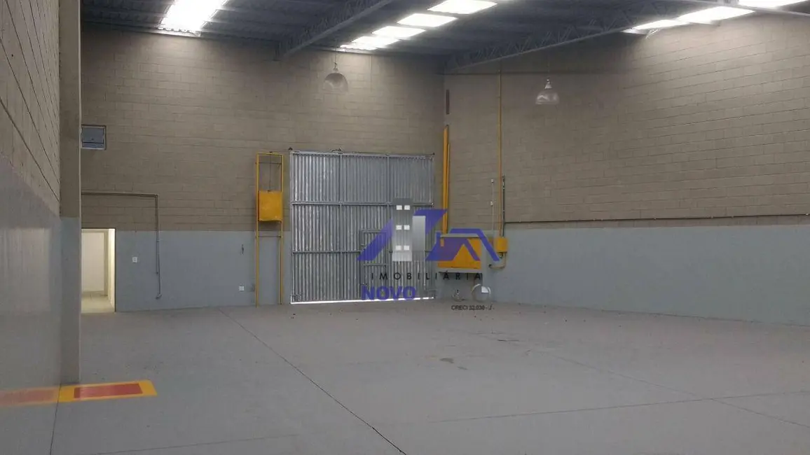 Foto 2 de Armazém / Galpão para alugar, 600m2 em Chácaras Marco, Barueri - SP