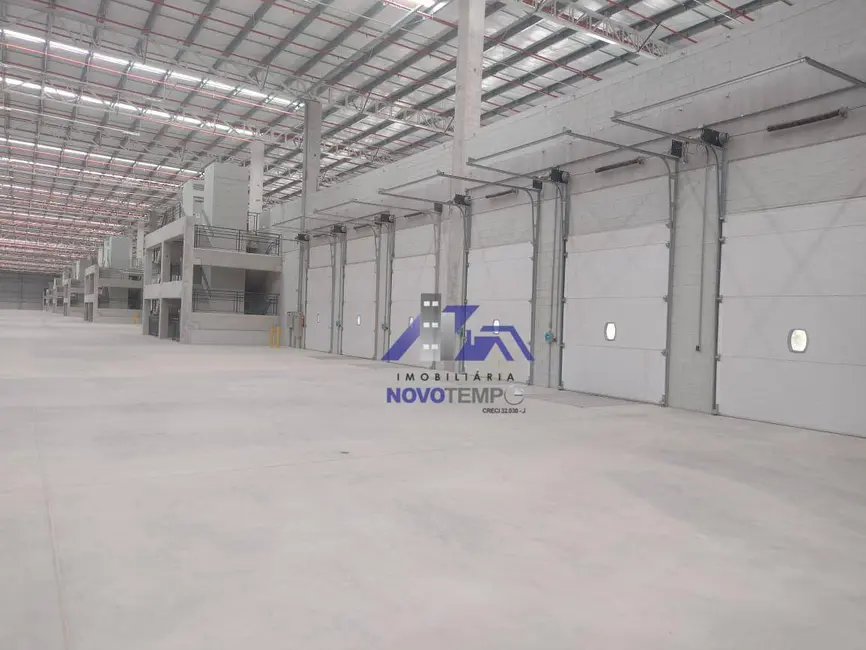 Foto 3 de Armazém / Galpão para alugar, 50000m2 em Jardim Belval, Barueri - SP