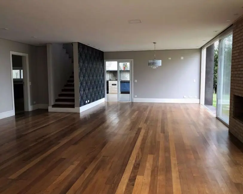 Sobrado com 4 quartos à venda e para alugar, 1249m2 em Pousada dos Bandeirantes, Carapicuiba - SP - imagem 9 Foto 9 de Sobrado com 4 quartos à venda e para alugar, 1249m2 em Pousada dos Bandeirantes, Carapicuiba - SP