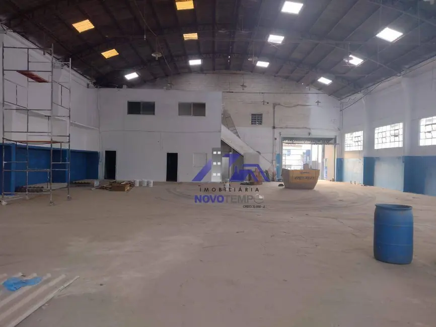 Armazém / Galpão para alugar, 1250m2 em Jardim Califórnia, Barueri - SP - imagem 4 Foto 4 de Armazém / Galpão para alugar, 1250m2 em Jardim Califórnia, Barueri - SP