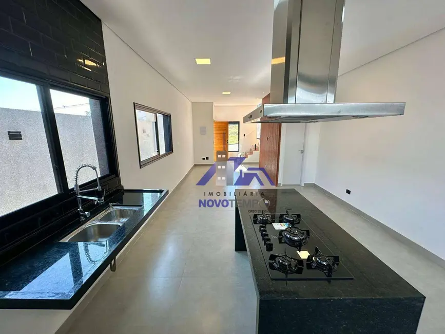 Foto 4 de Sobrado com 3 quartos à venda, 150m2 em Santana De Parnaiba - SP