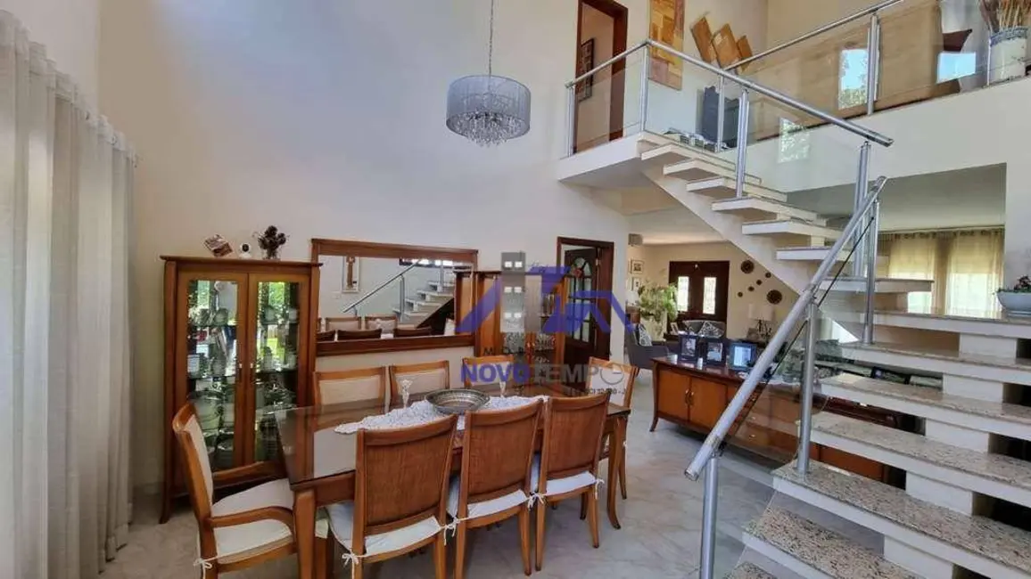 Foto 6 de Sobrado com 4 quartos à venda, 600m2 em Embu Das Artes - SP