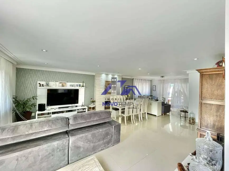 Foto 5 de Sobrado com 4 quartos à venda, 360m2 em Granja Santa Maria, Carapicuiba - SP