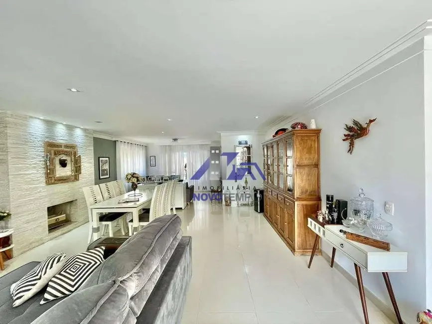 Foto 6 de Sobrado com 4 quartos à venda, 360m2 em Granja Santa Maria, Carapicuiba - SP