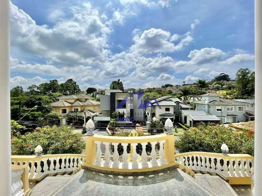 Sobrado com 4 quartos à venda, 2654m2 em São Paulo II, Cotia - SP - imagem 4 Foto 4 de Sobrado com 4 quartos à venda, 2654m2 em São Paulo II, Cotia - SP