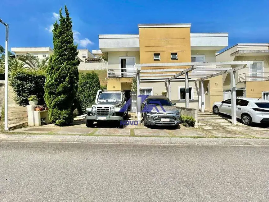 Sobrado com 3 quartos à venda, 120m2 em Jardim São Vicente, Cotia - SP - imagem 1 Foto 1 de Sobrado com 3 quartos à venda, 120m2 em Jardim São Vicente, Cotia - SP