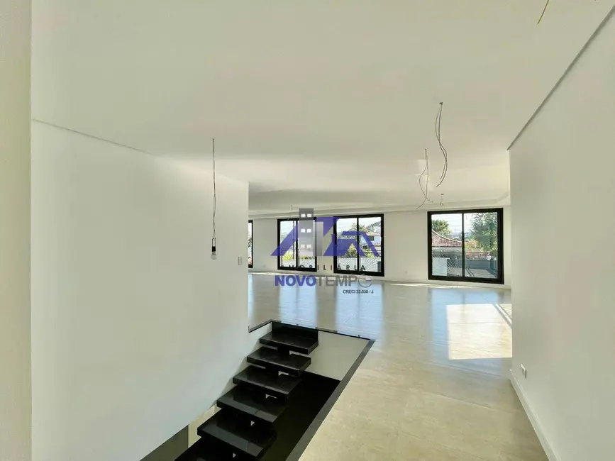 Sobrado com 4 quartos à venda, 1162m2 em Jardim Passárgada I, Cotia - SP - imagem 7 Foto 7 de Sobrado com 4 quartos à venda, 1162m2 em Jardim Passárgada I, Cotia - SP